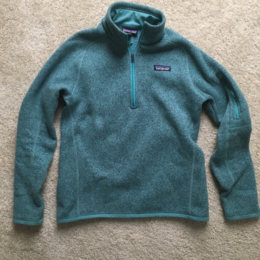 Patagonia turquoise pull over